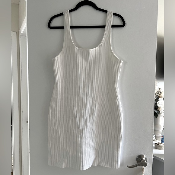 Babaton Ribbed Dress - Picture 1 of 3